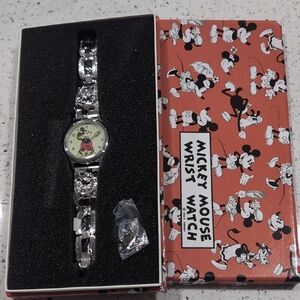 Mickey Mouse Replica 1933 Watch.